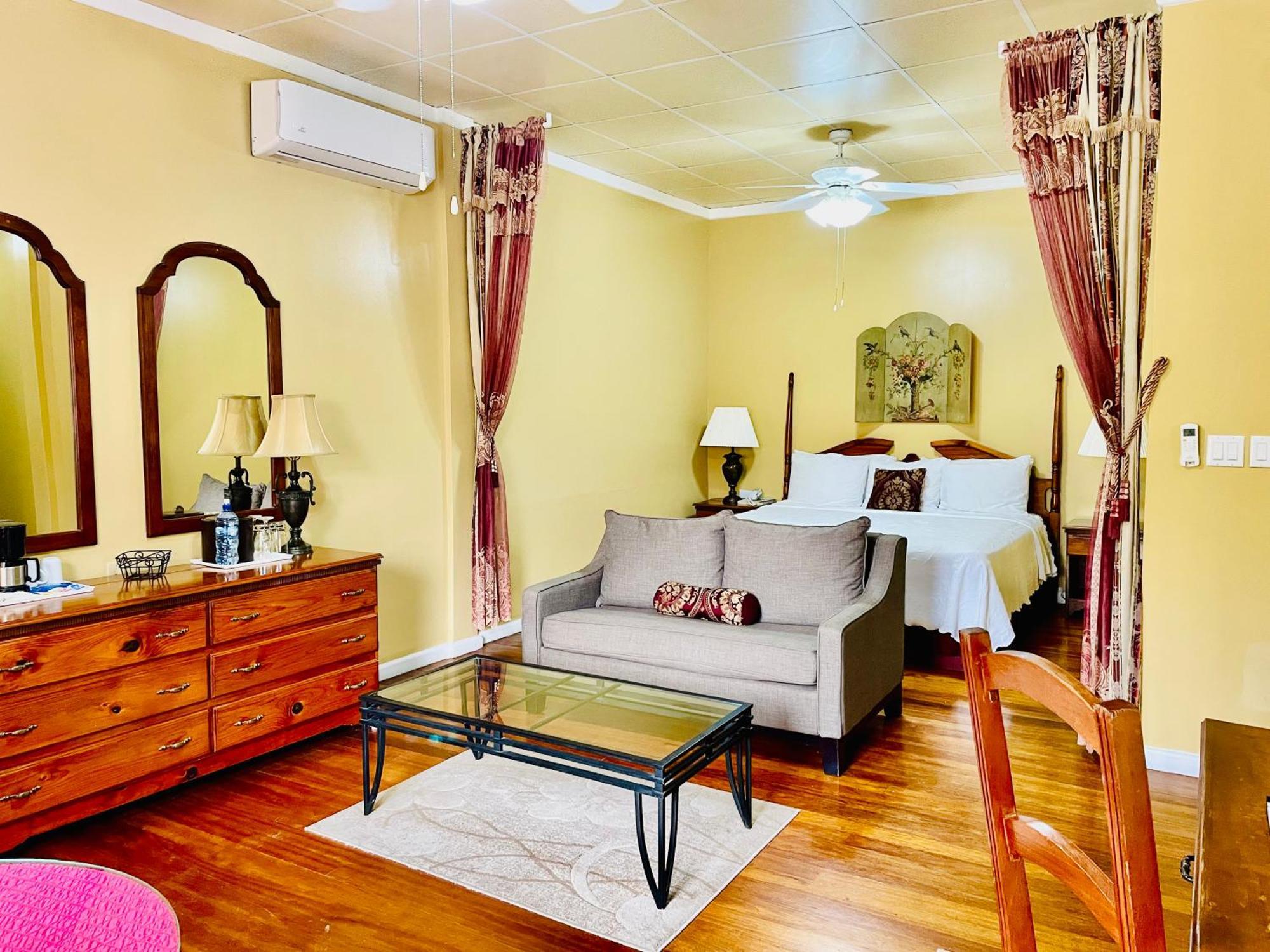 The Great House Inn Kota Belize Bagian luar foto
