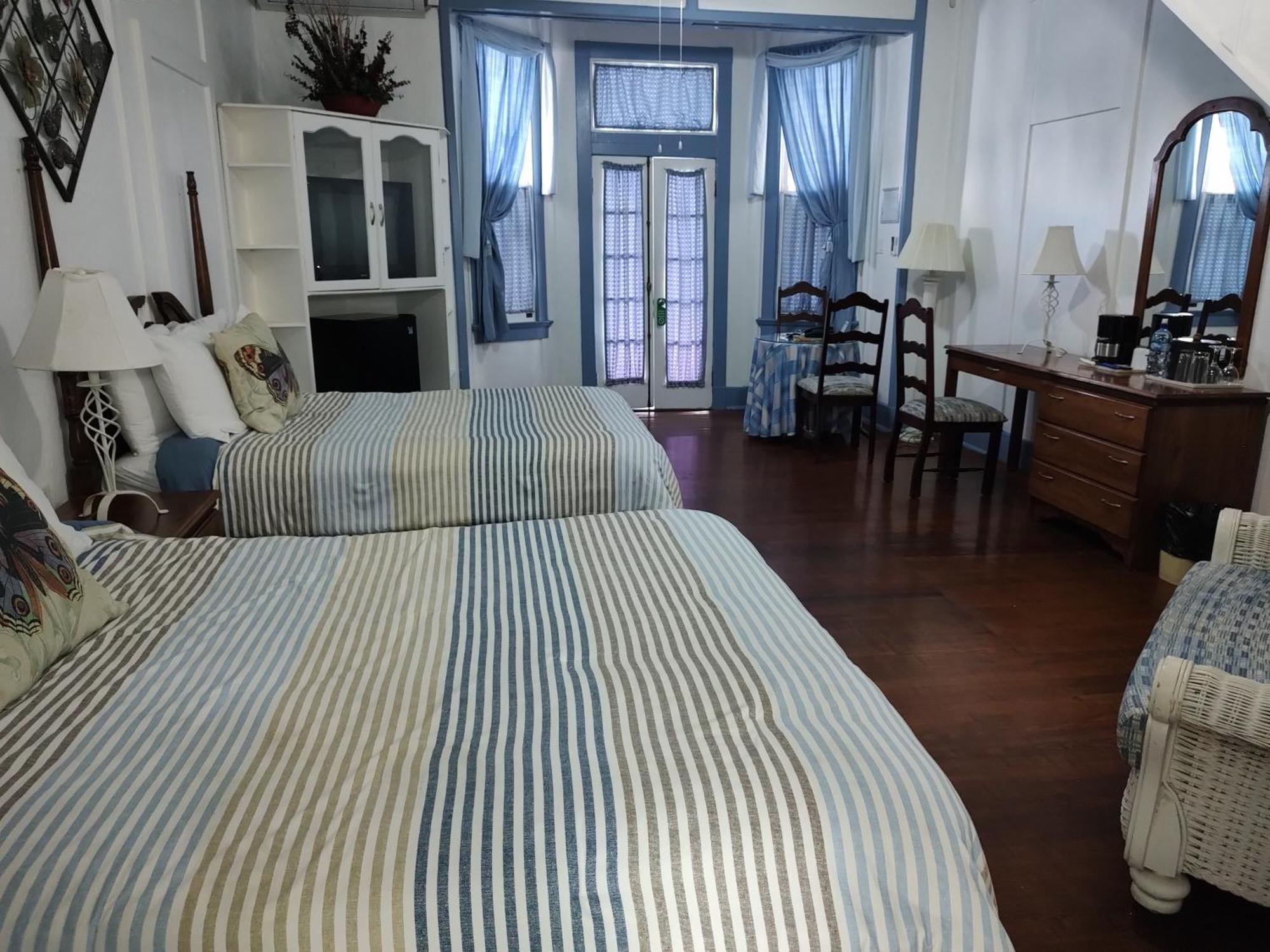 The Great House Inn Kota Belize Bagian luar foto