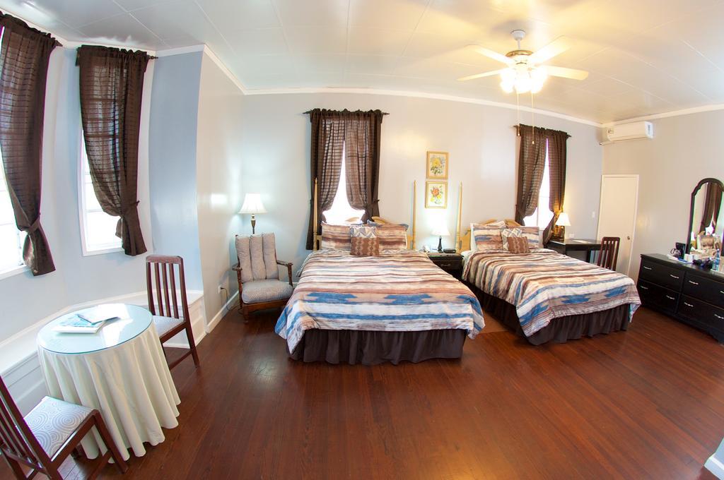 The Great House Inn Kota Belize Bagian luar foto