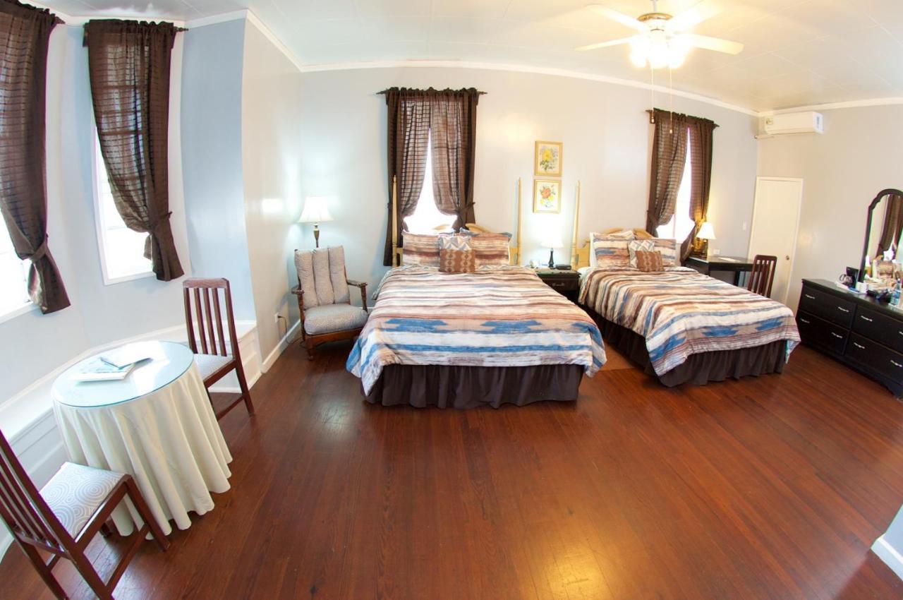 The Great House Inn Kota Belize Bagian luar foto